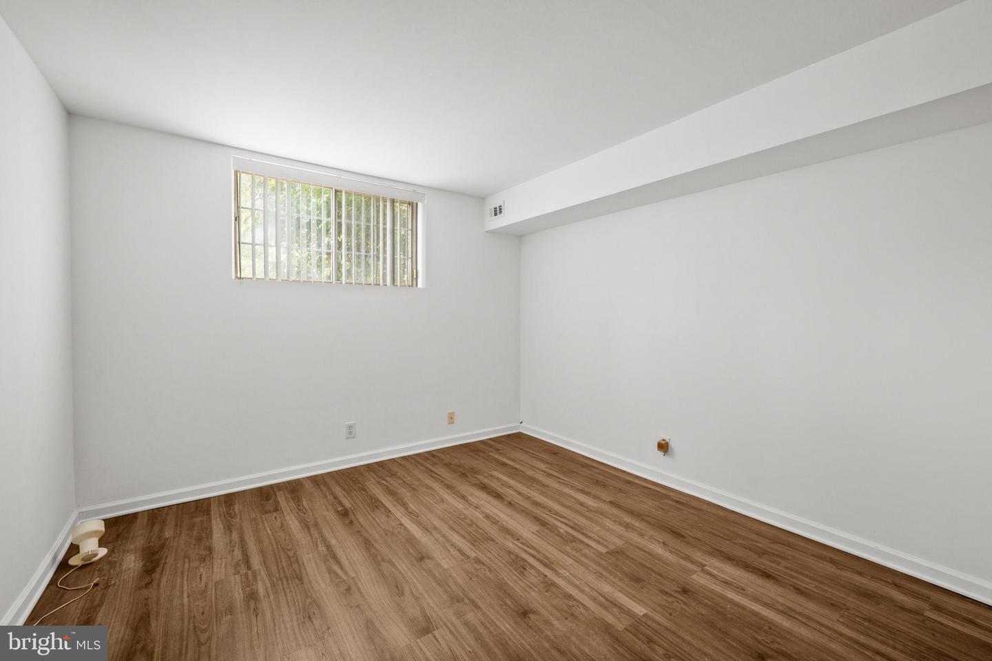 300-00 Byberry Rd #l6 Property Photo 17