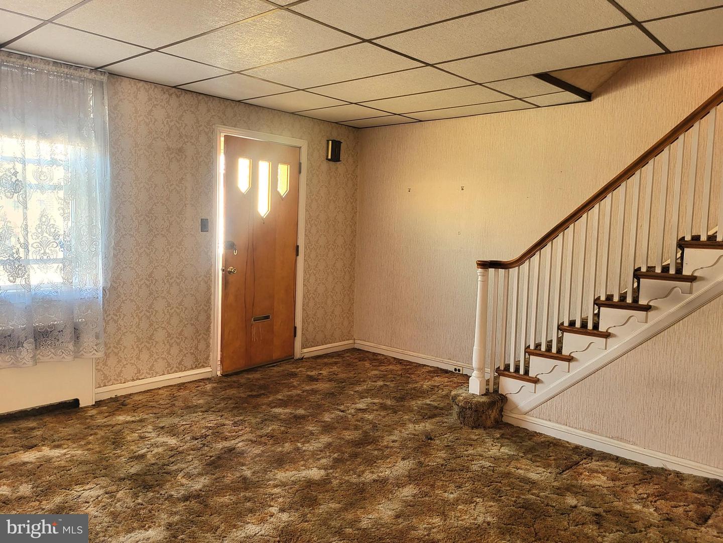 4231 Markland St Property Photo 4