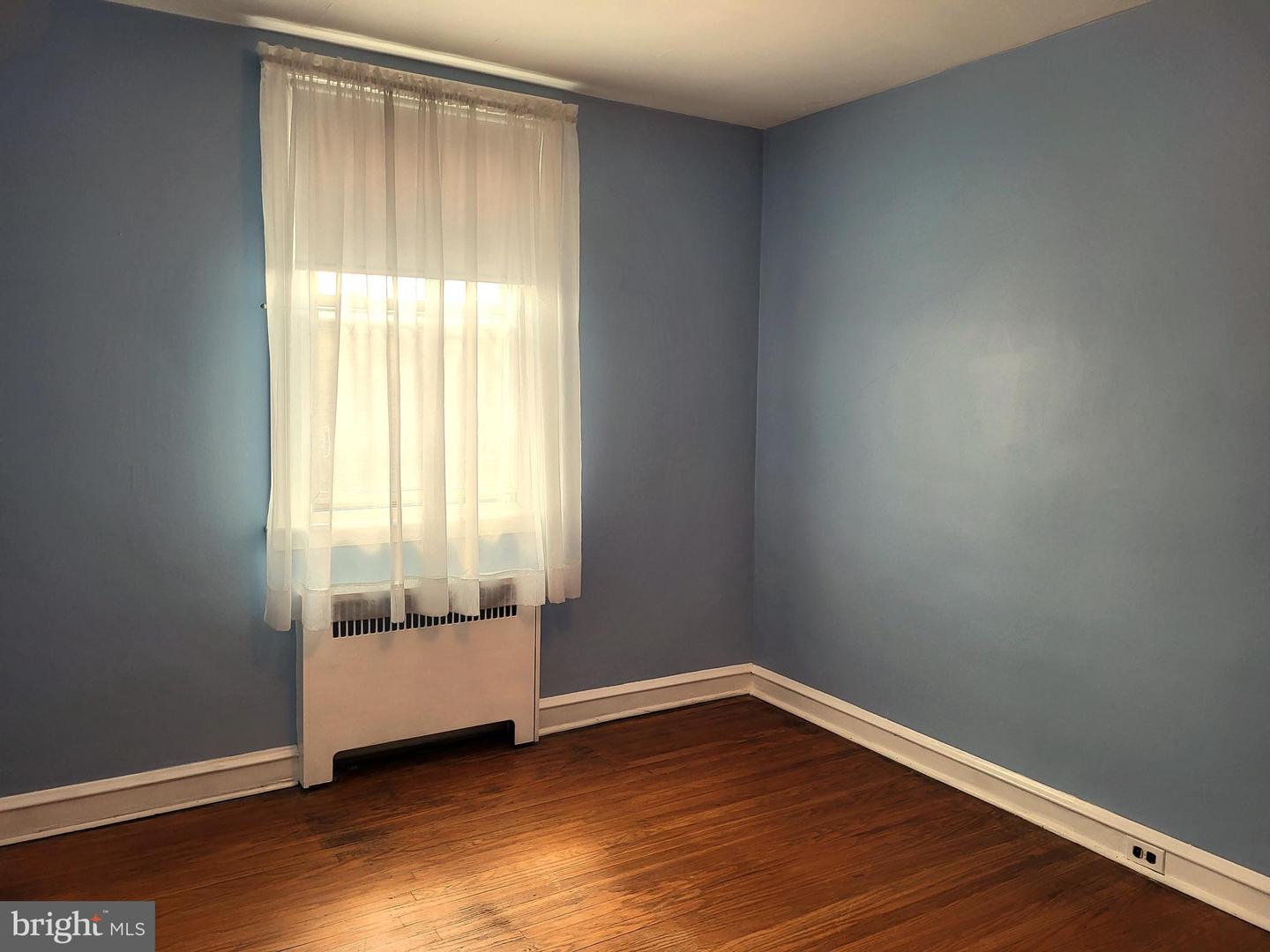 4231 Markland St Property Photo 20