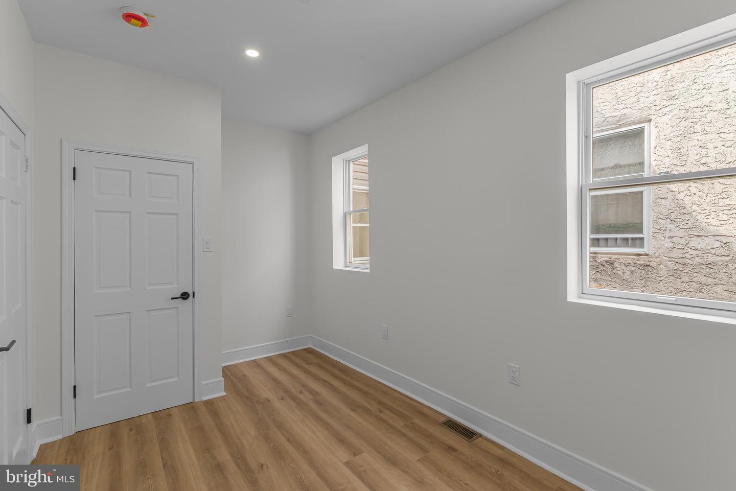 523 S 55th St Property Photo 30