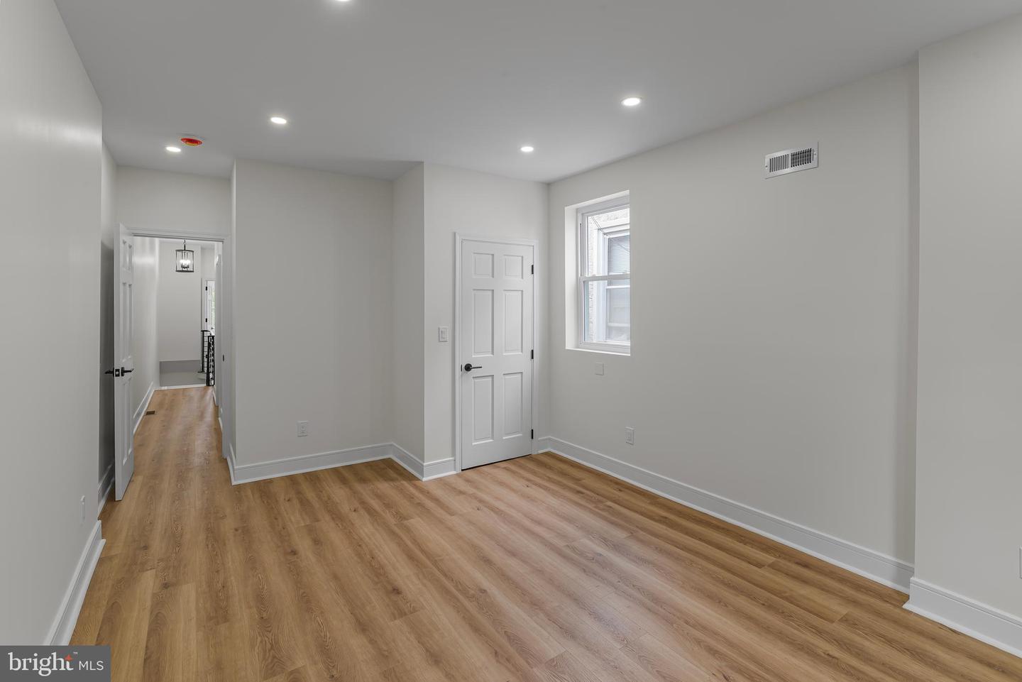 523 S 55th St Property Photo 32