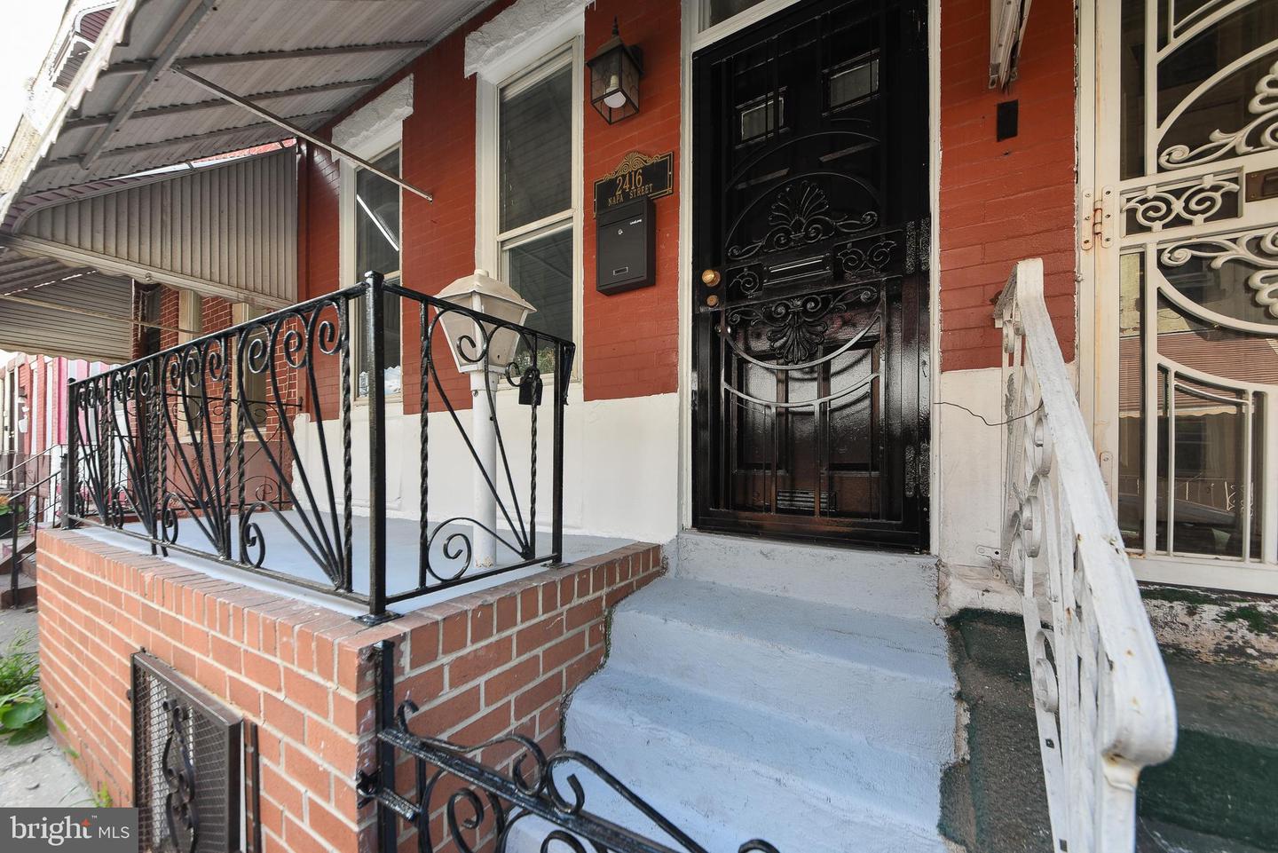 2416 N Napa St Property Photo 3