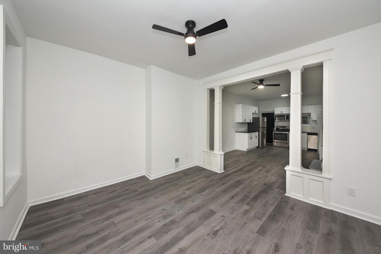 2416 N Napa St Property Photo 4
