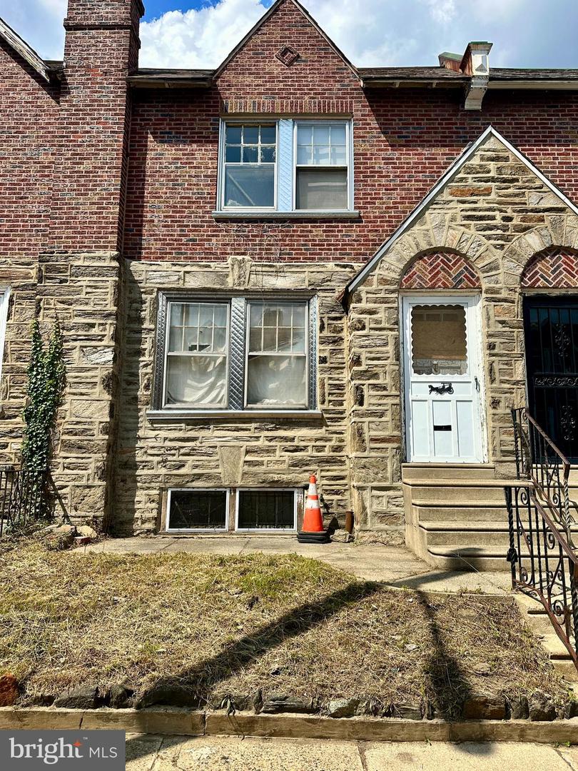113 Widener St Property Photo 2