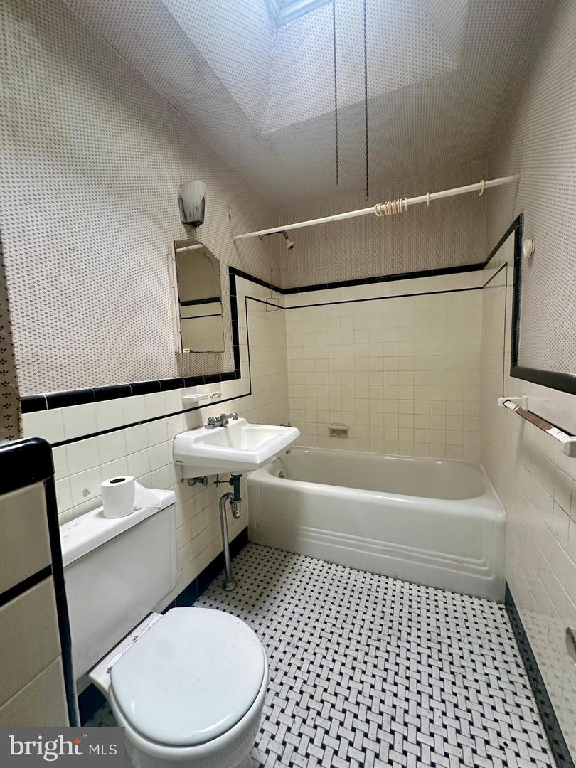 113 Widener St Property Photo 40