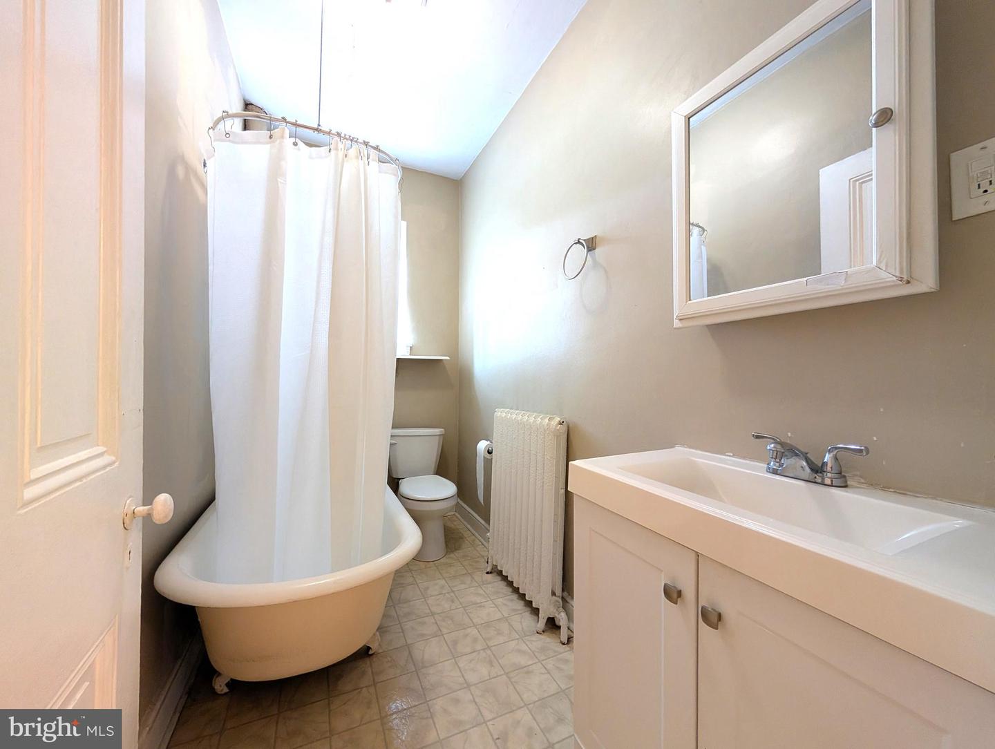 3800 Terrace St #3 Property Photo 6