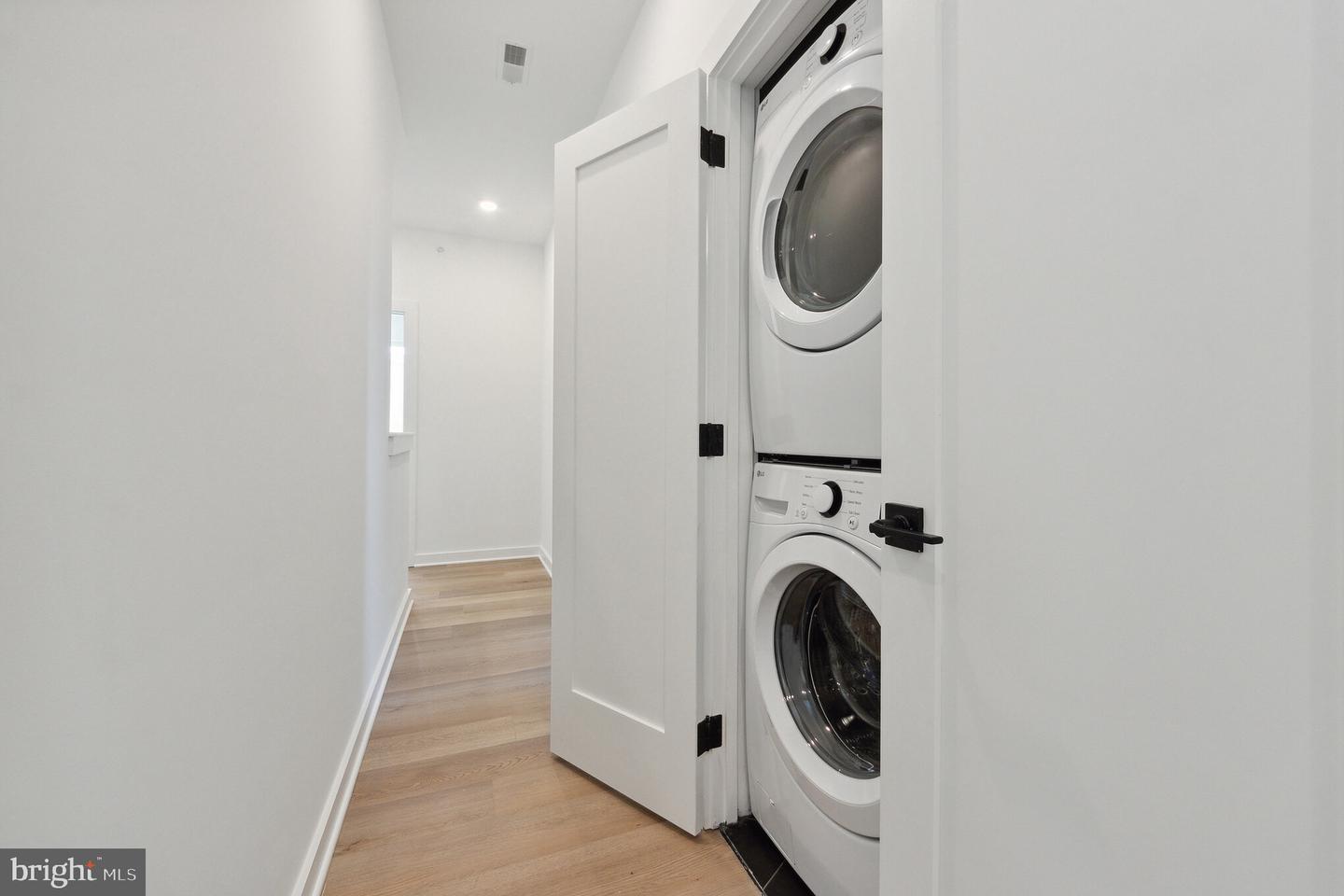 4061 Powelton Ave #2 Property Photo 9