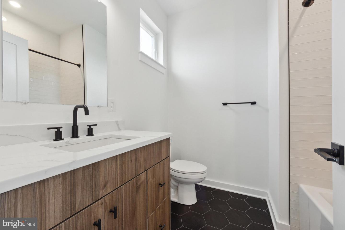 4061 Powelton Ave #2 Property Photo 12