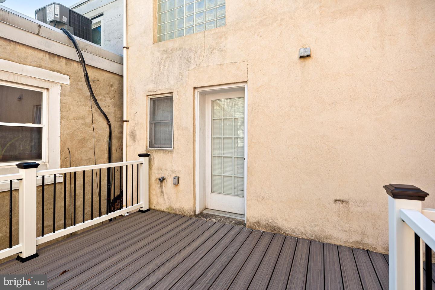 337 S Hicks St Property Photo 19