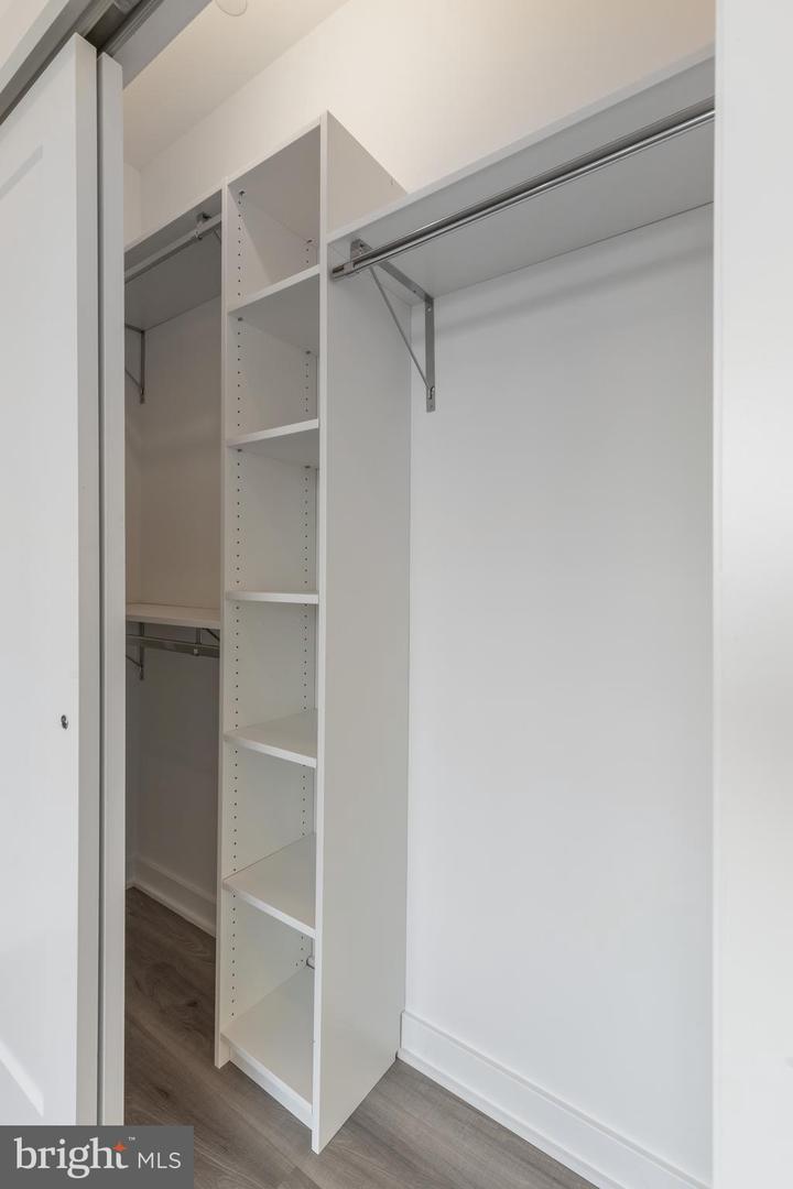 710 N 16th St #401 Property Photo 18