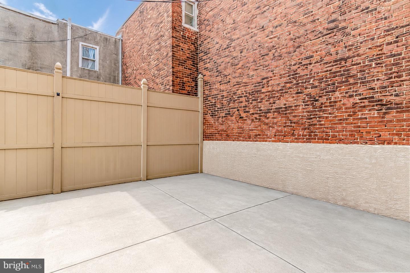 538 Mifflin St Property Photo 4