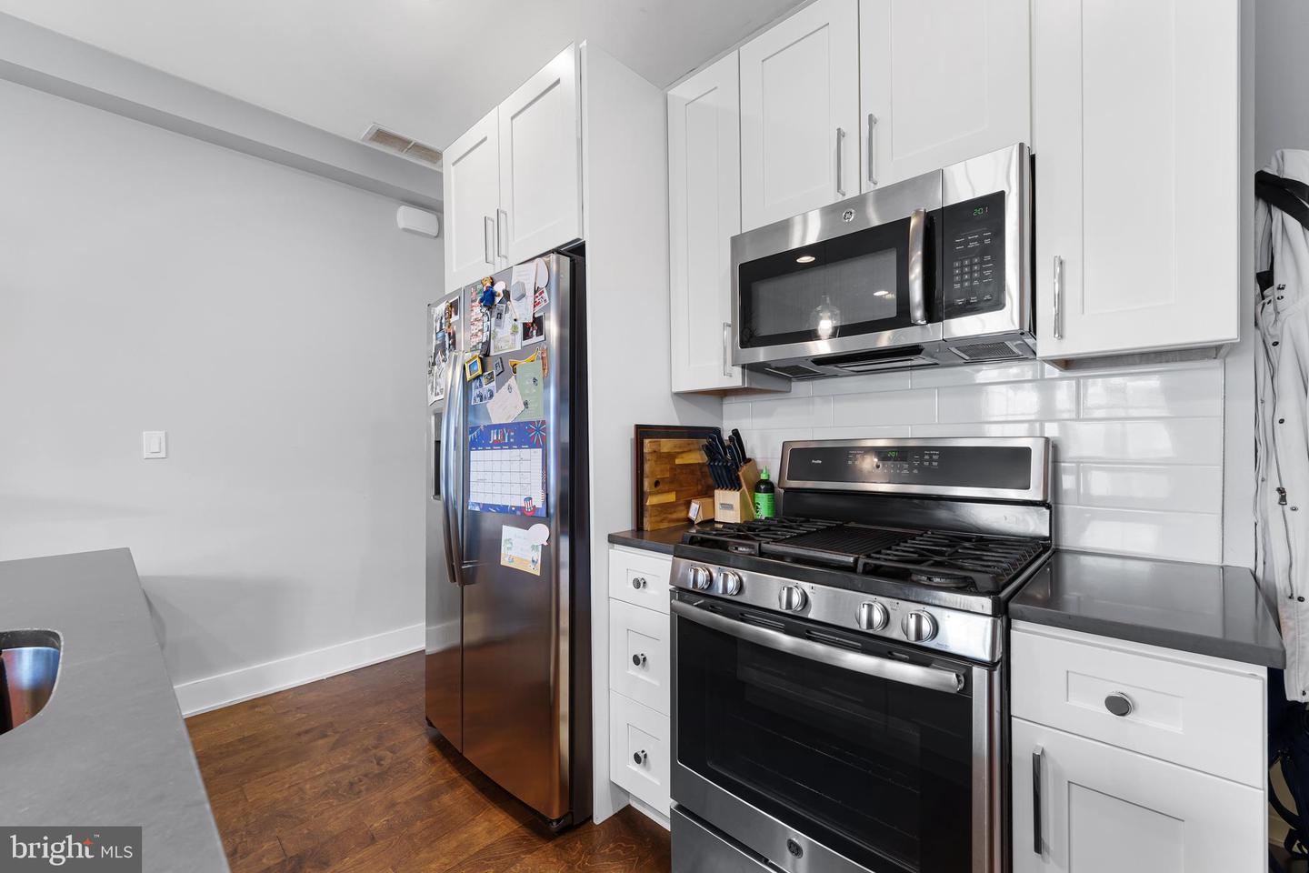 1336 S Bouvier St #b Property Photo 13