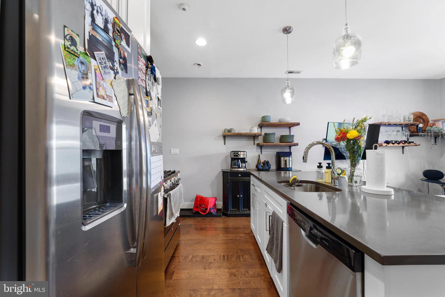 1336 S Bouvier St #b Property Photo 14