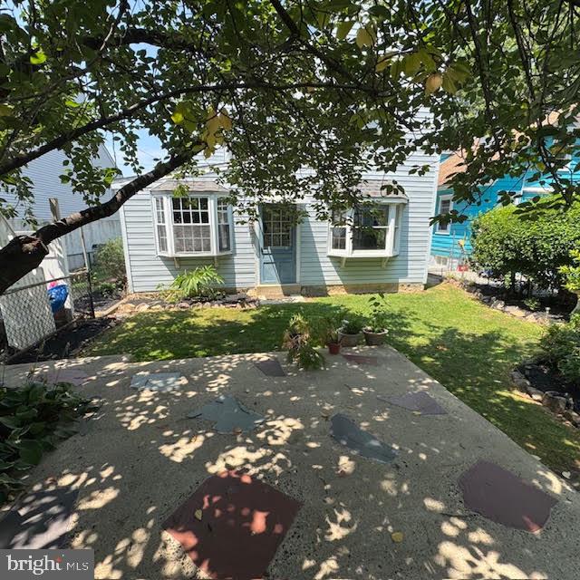 8061 Fairview St Property Photo 17