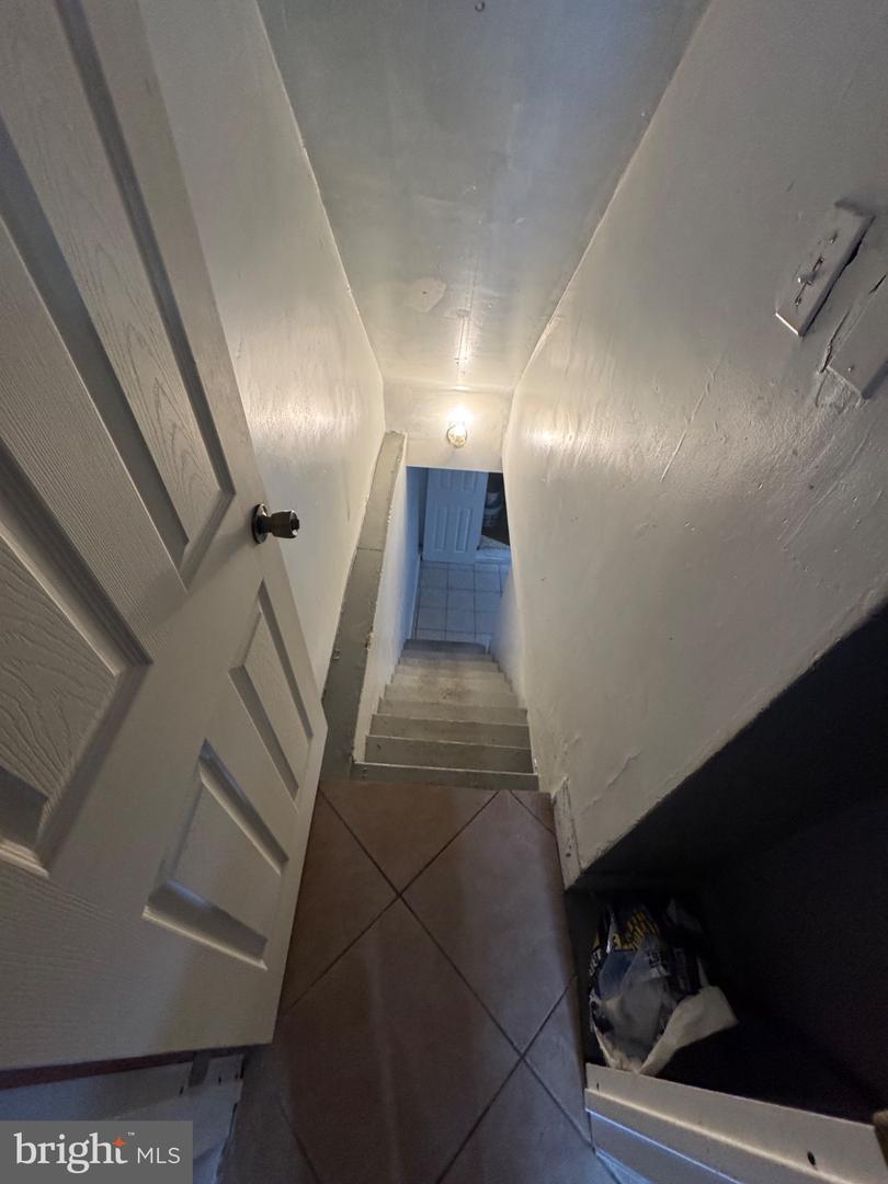 4653 Shelbourne St Property Photo 22