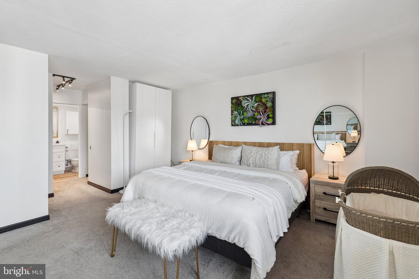 1420 Locust St #29a Property Photo 17