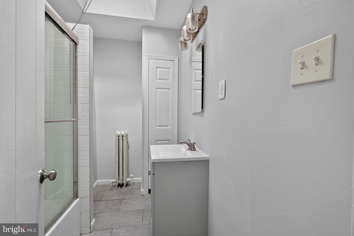 551 W Duncannon Ave Property Photo 15