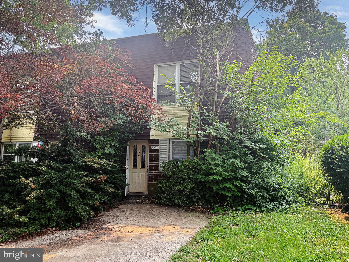 9807 BONNER ST Property Photo 1