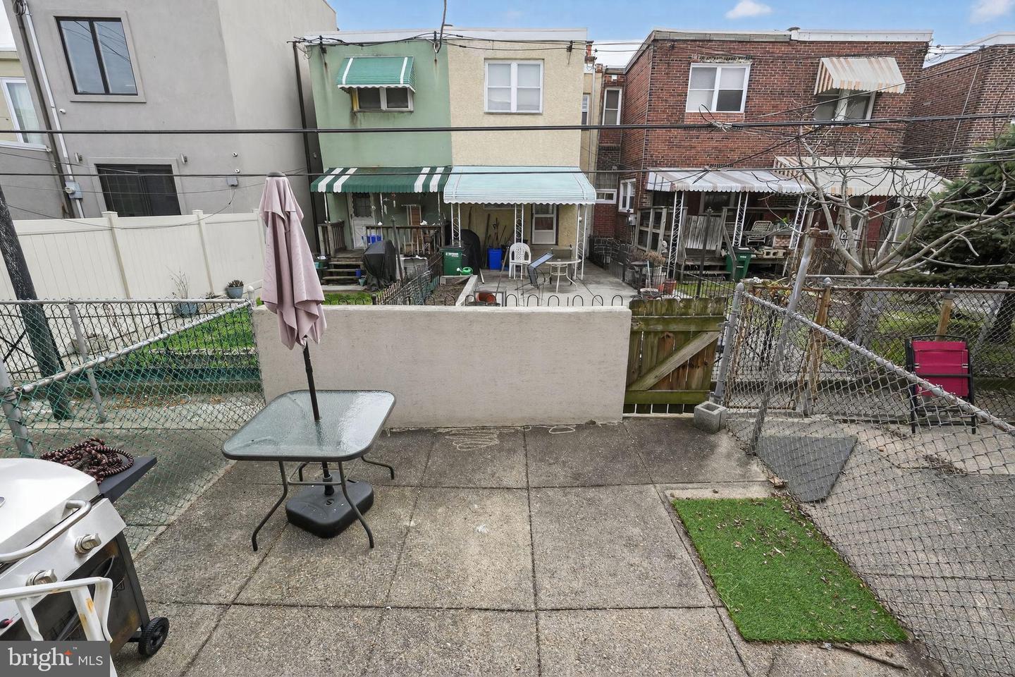 2907 S Sydenham St Property Photo 11