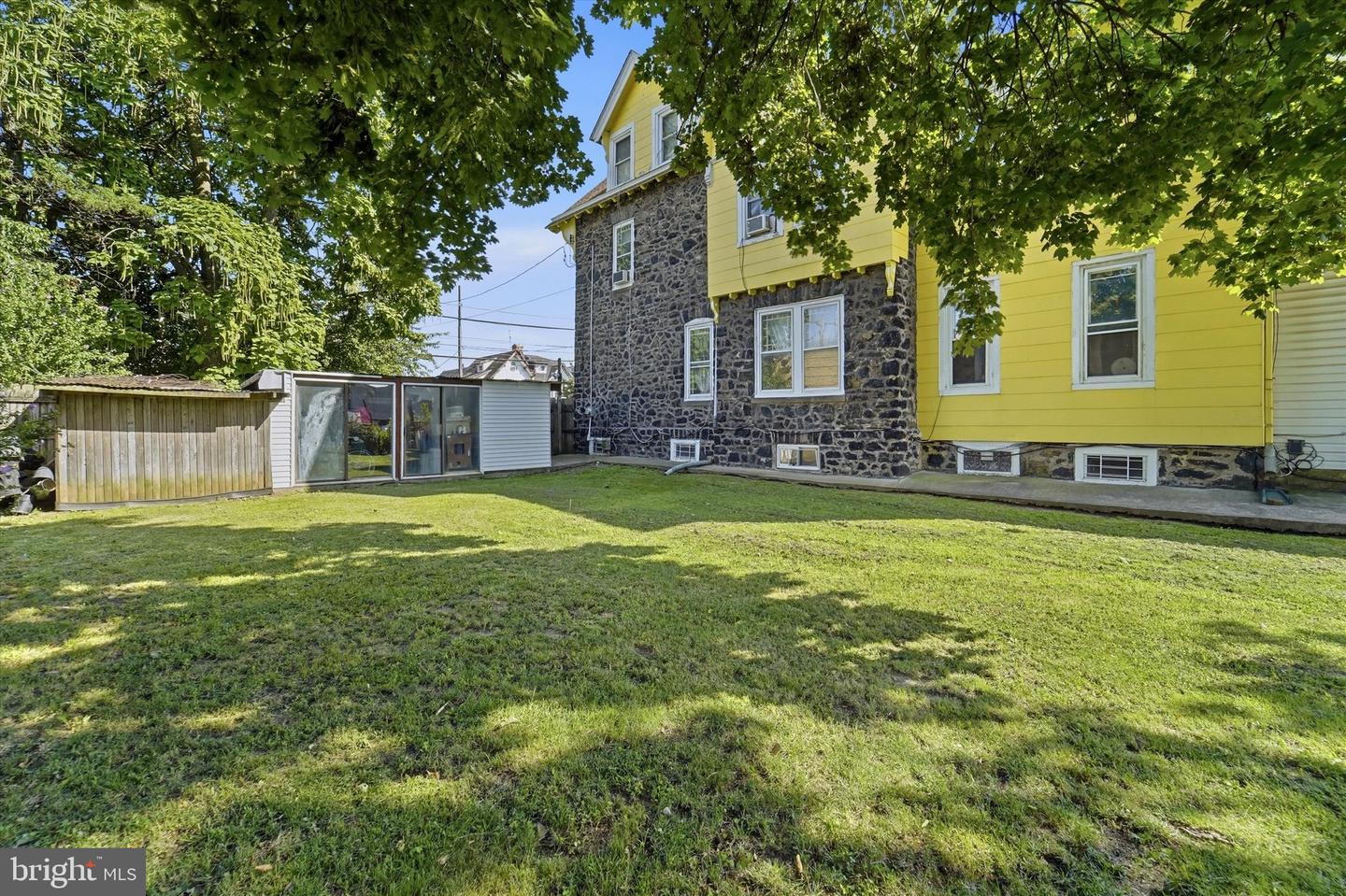 5330 Rising Sun Ave Property Photo 6