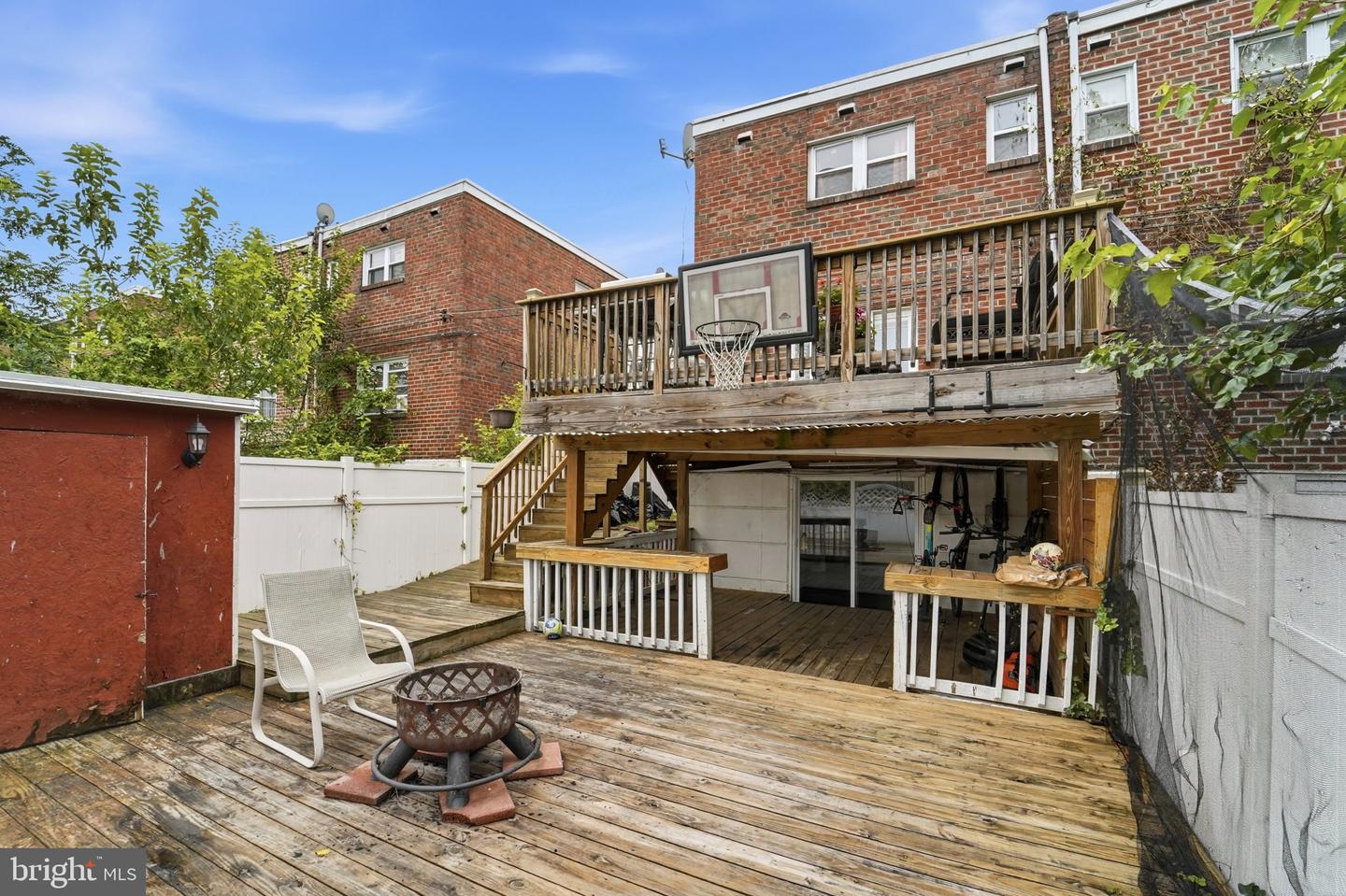 8913 Dewees St Property Photo 10