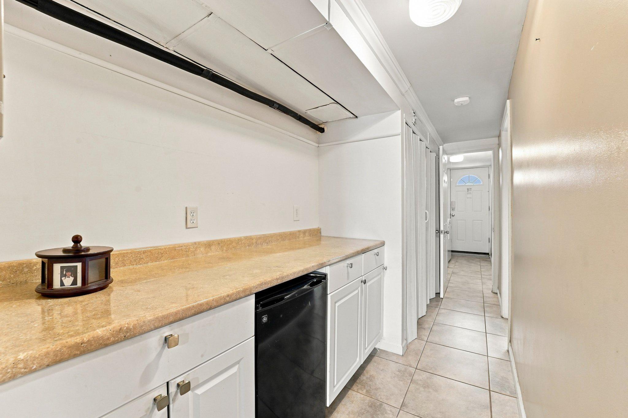 8913 Dewees St Property Photo 27
