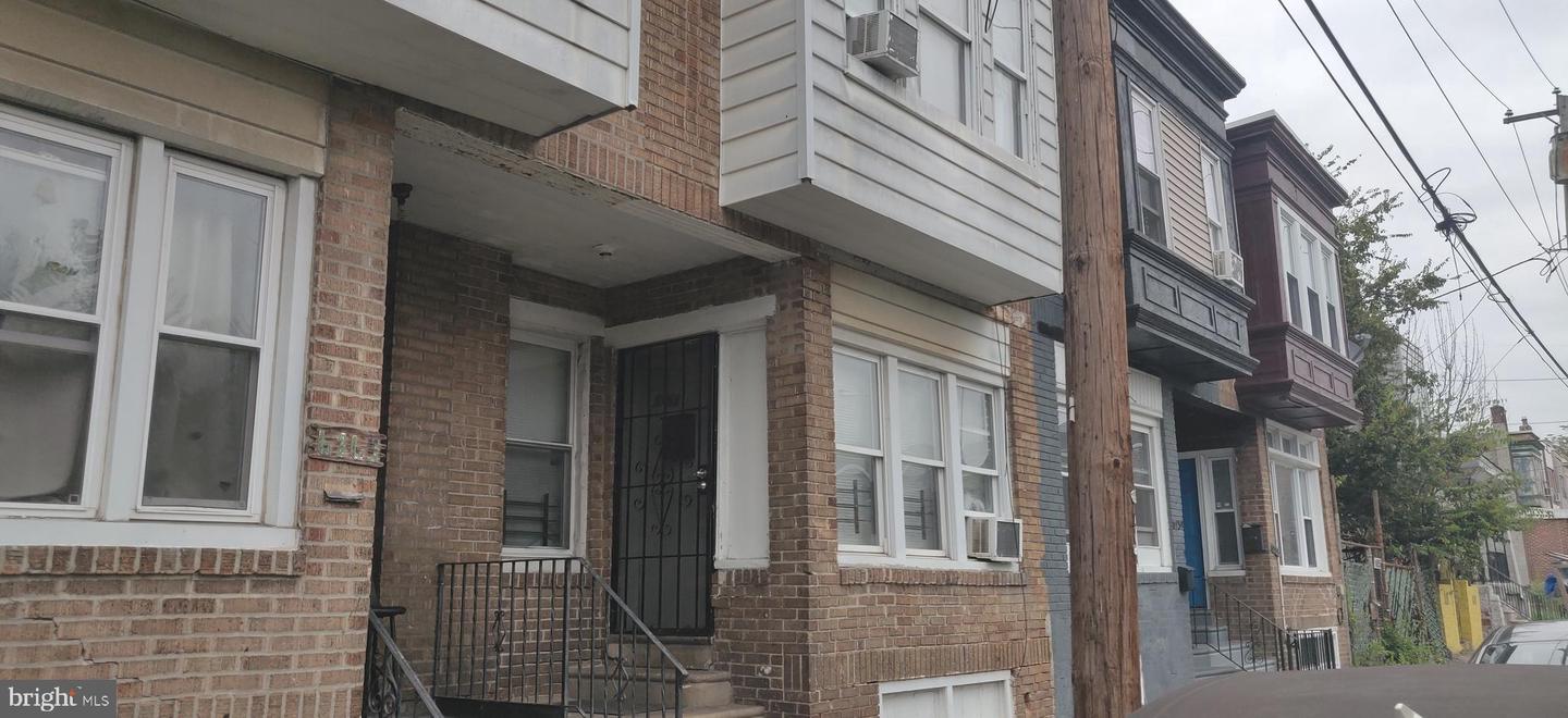 6161 Yocum St Property Photo 1