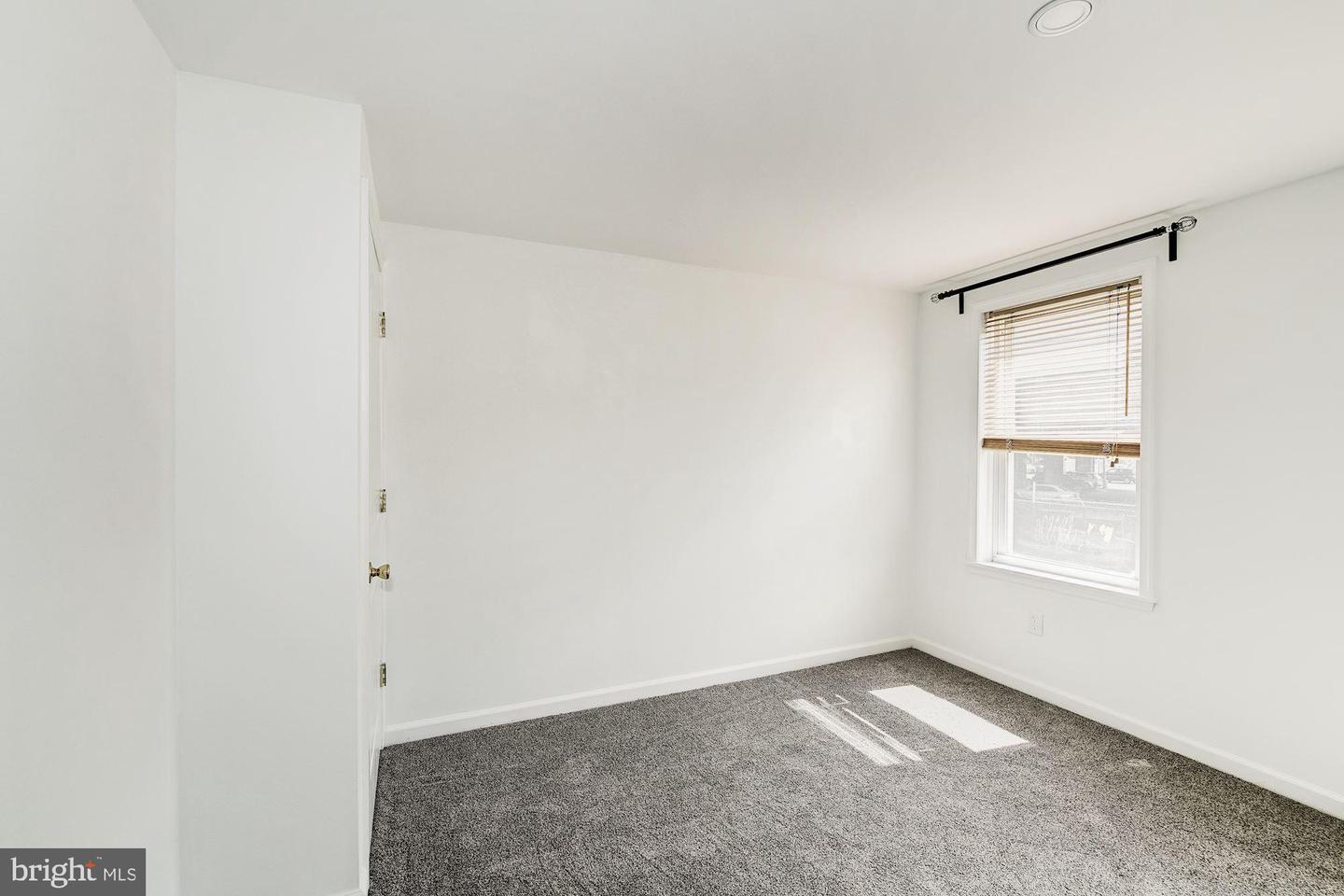 15 W Wildey St Property Photo 15