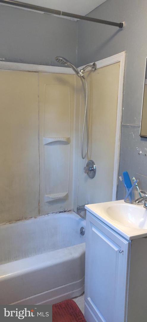 2303 S 63rd St Property Photo 13