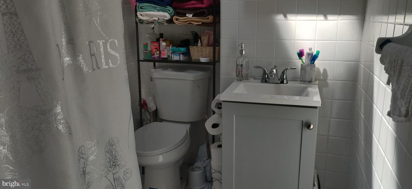 2527 S Millick St Property Photo 11