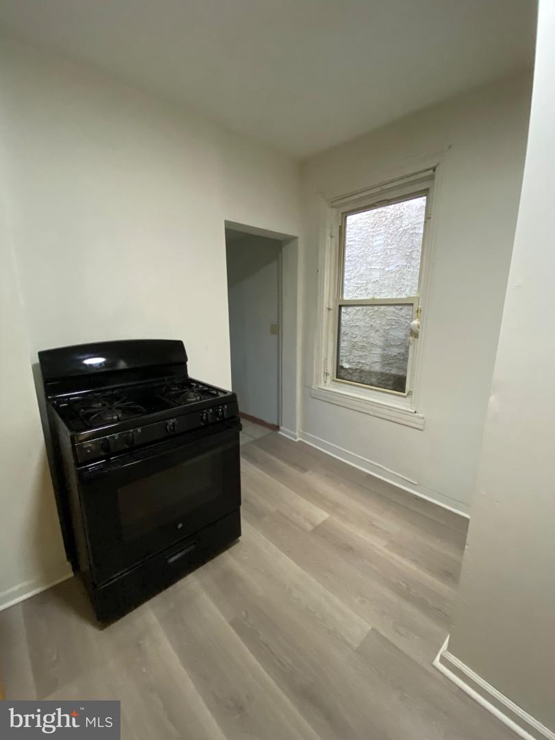 1640 N Gratz St Property Photo 7