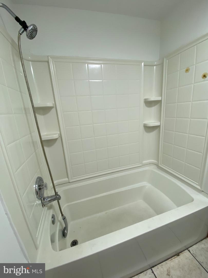 1640 N Gratz St Property Photo 10