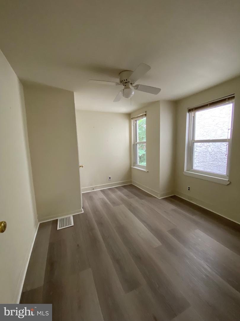 1640 N Gratz St Property Photo 11