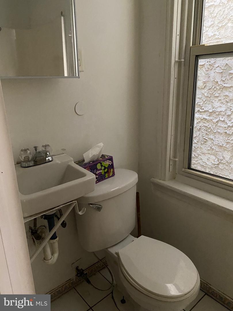 1640 N Gratz St Property Photo 22