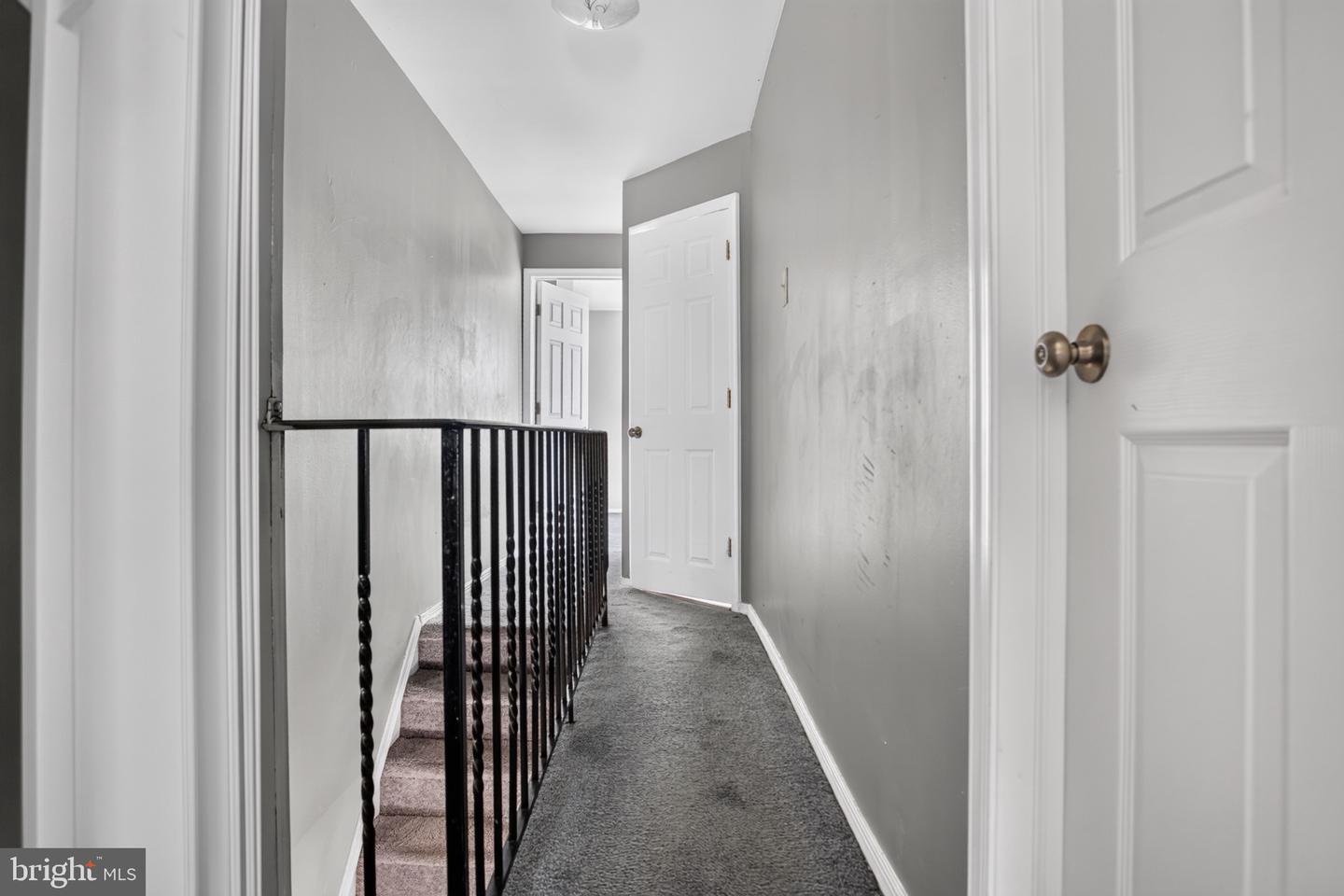 2546 W Gordon St Property Photo 15