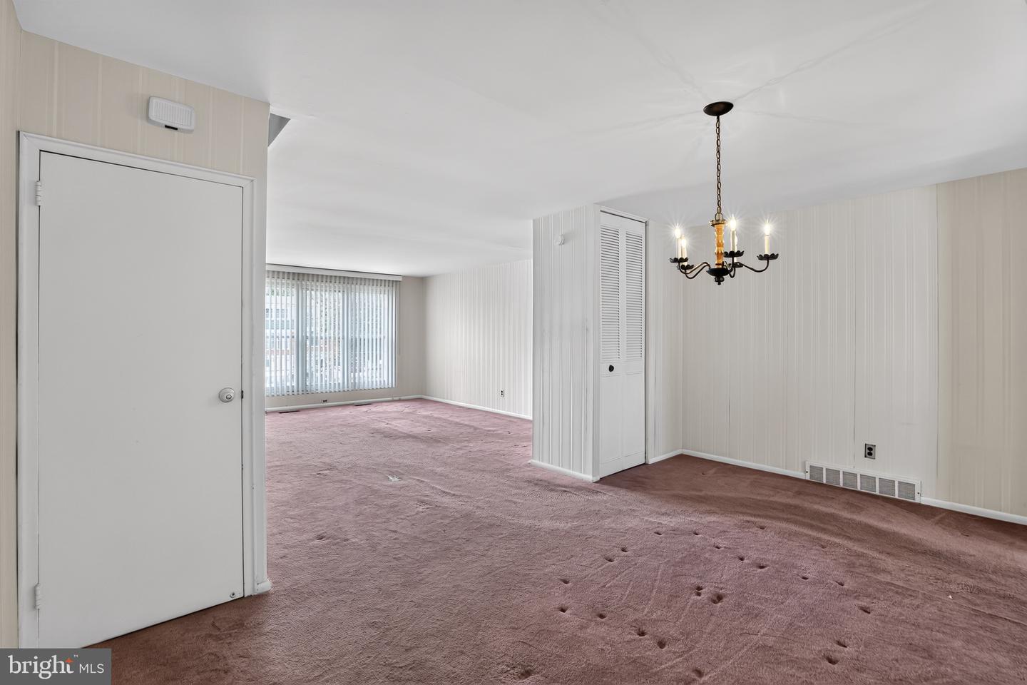 10942 Modena Pl Property Photo 8