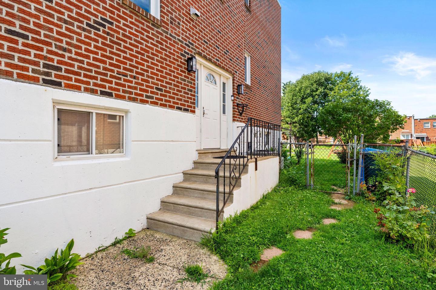 3980 Carteret Dr #2nd Floor Property Photo 2