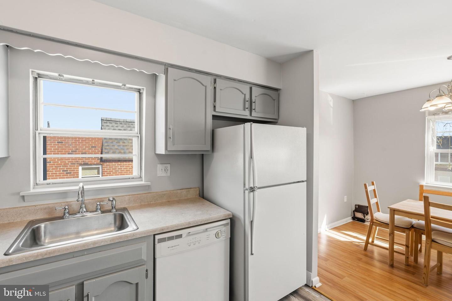 3980 Carteret Dr #2nd Floor Property Photo 6