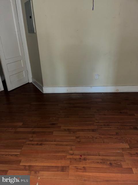 5634 Walnut St #3rd Floor Property Photo 6