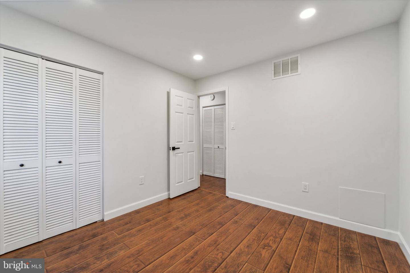 2040 Arch St Property Photo 19