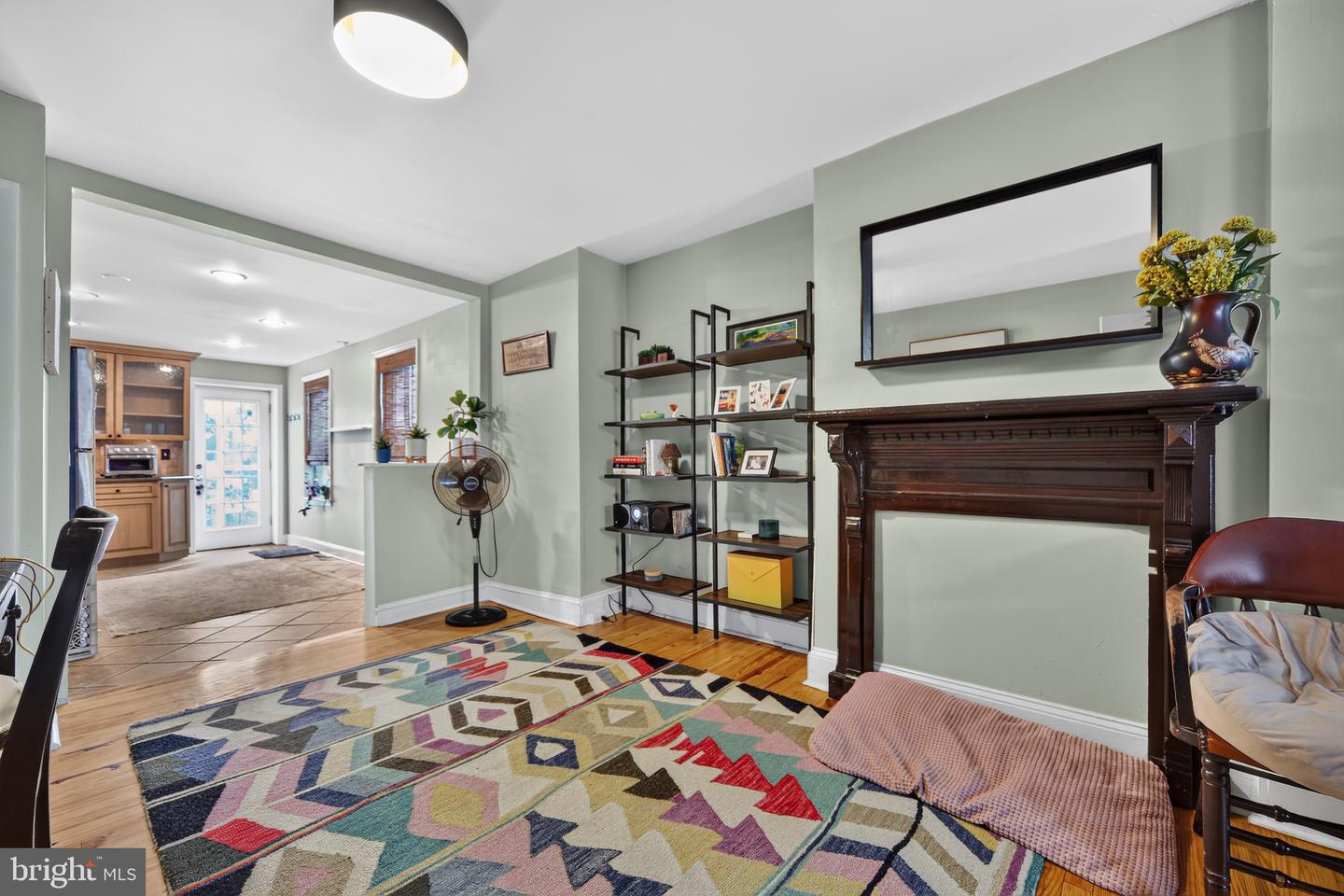 128 Tasker St Property Photo 4