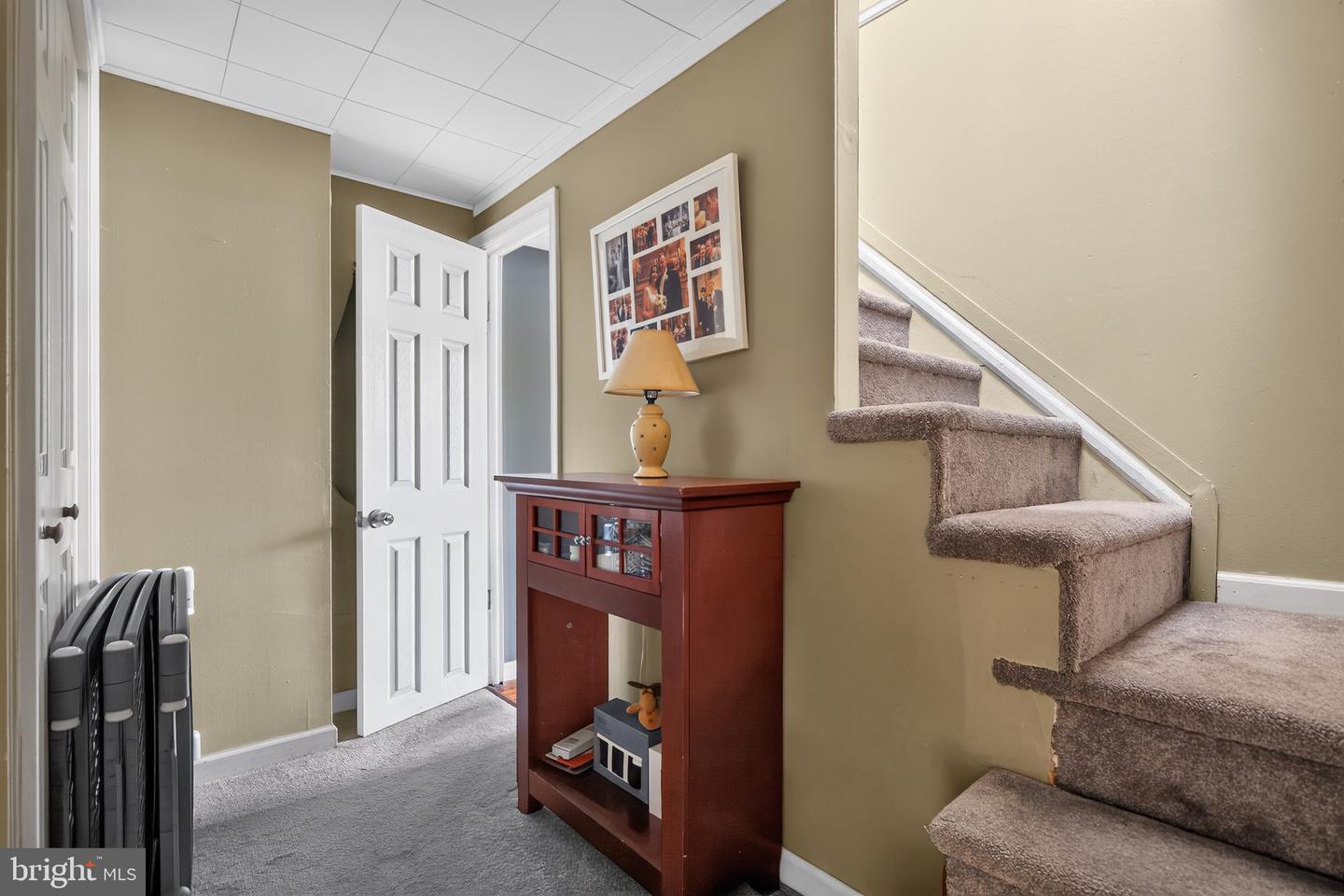128 Tasker St Property Photo 13