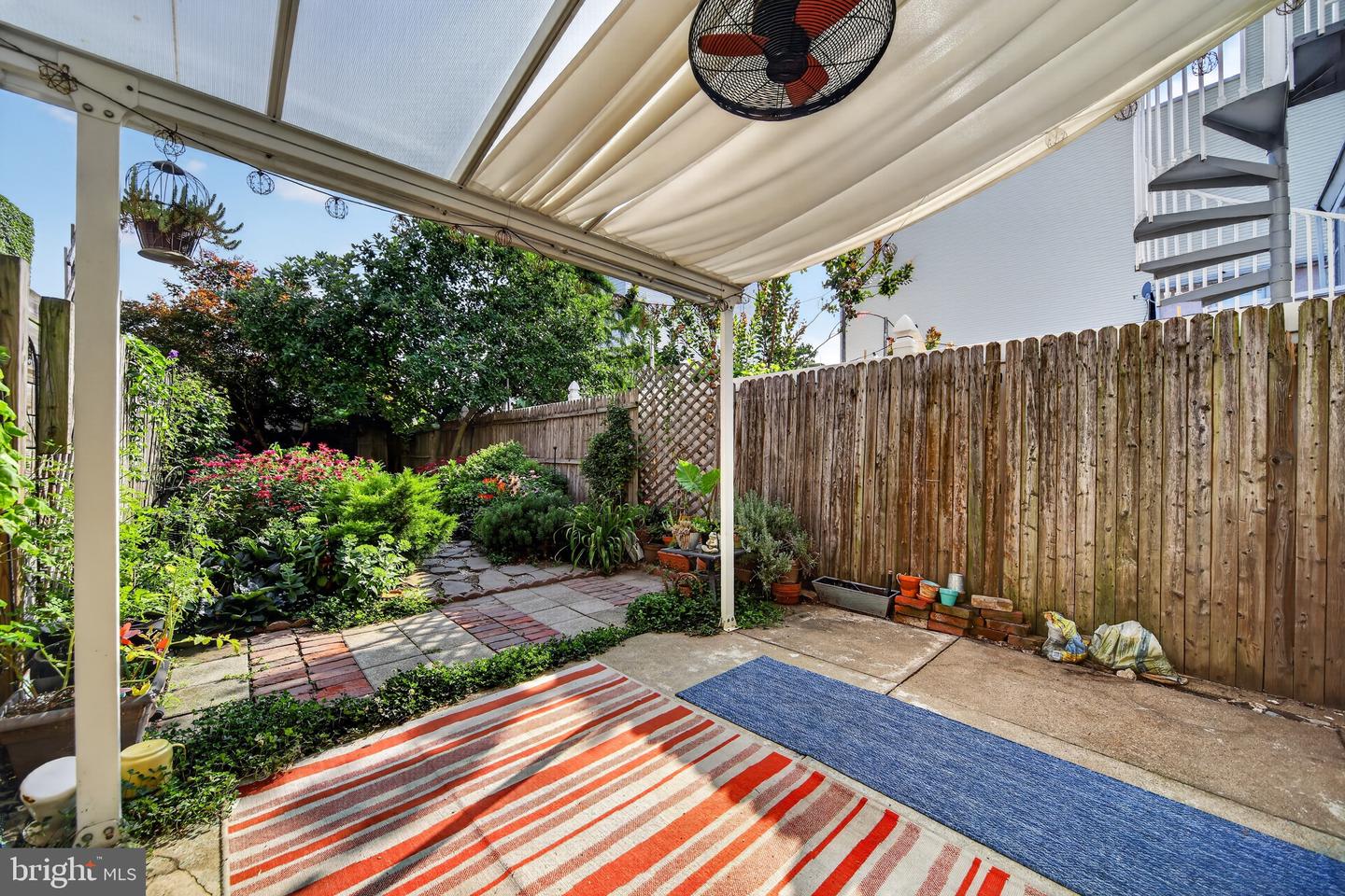 128 Tasker St Property Photo 20