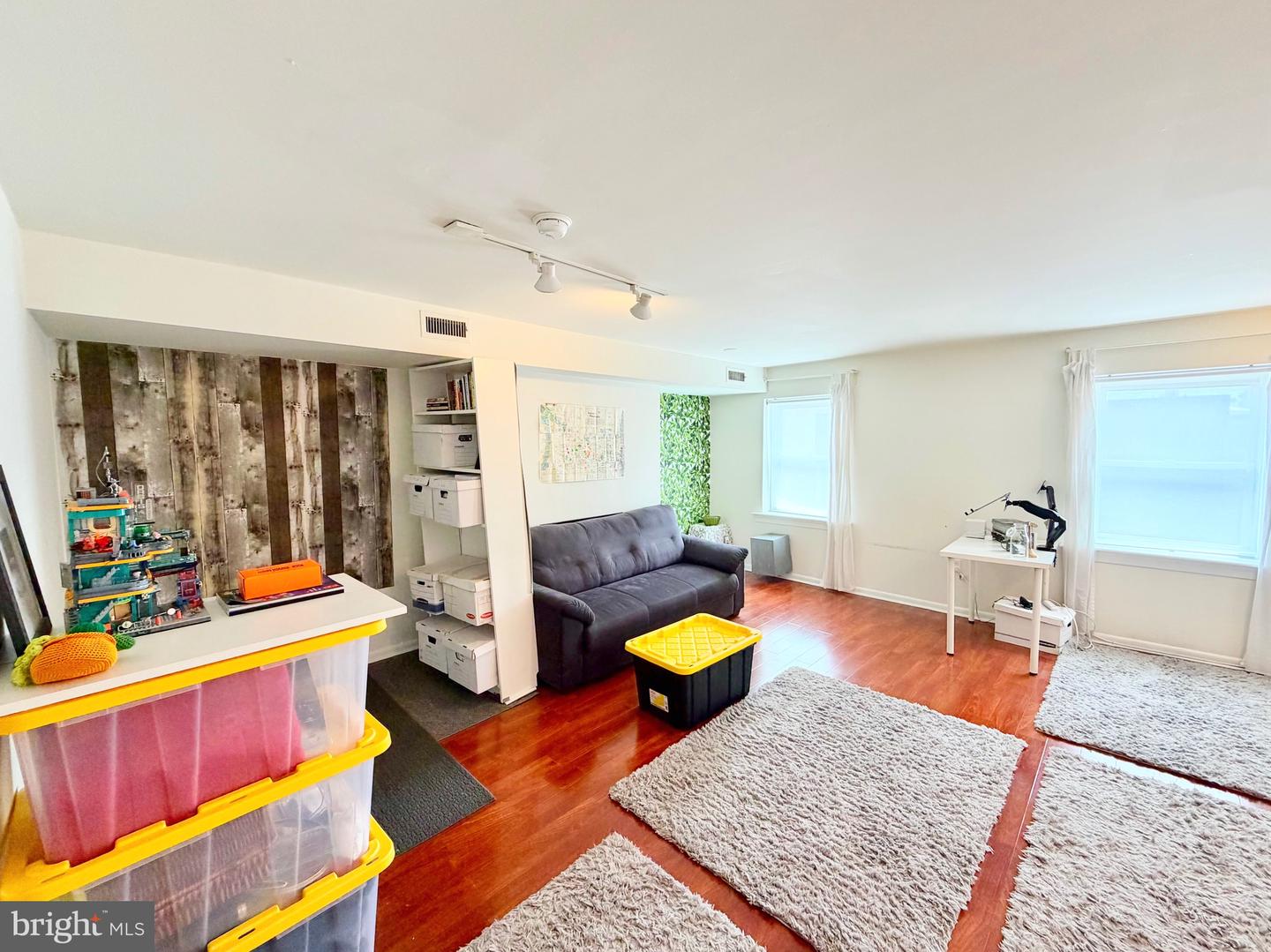 1209 Locust St #3f Property Photo 11