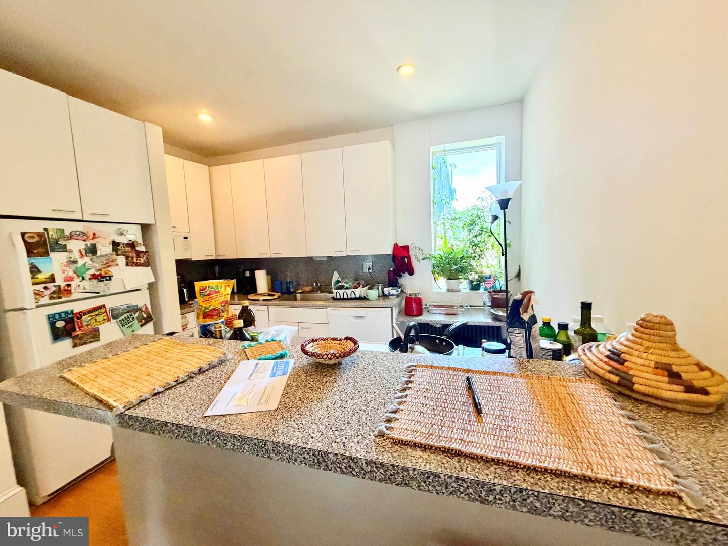 2114 Pine St #3f Property Photo 5