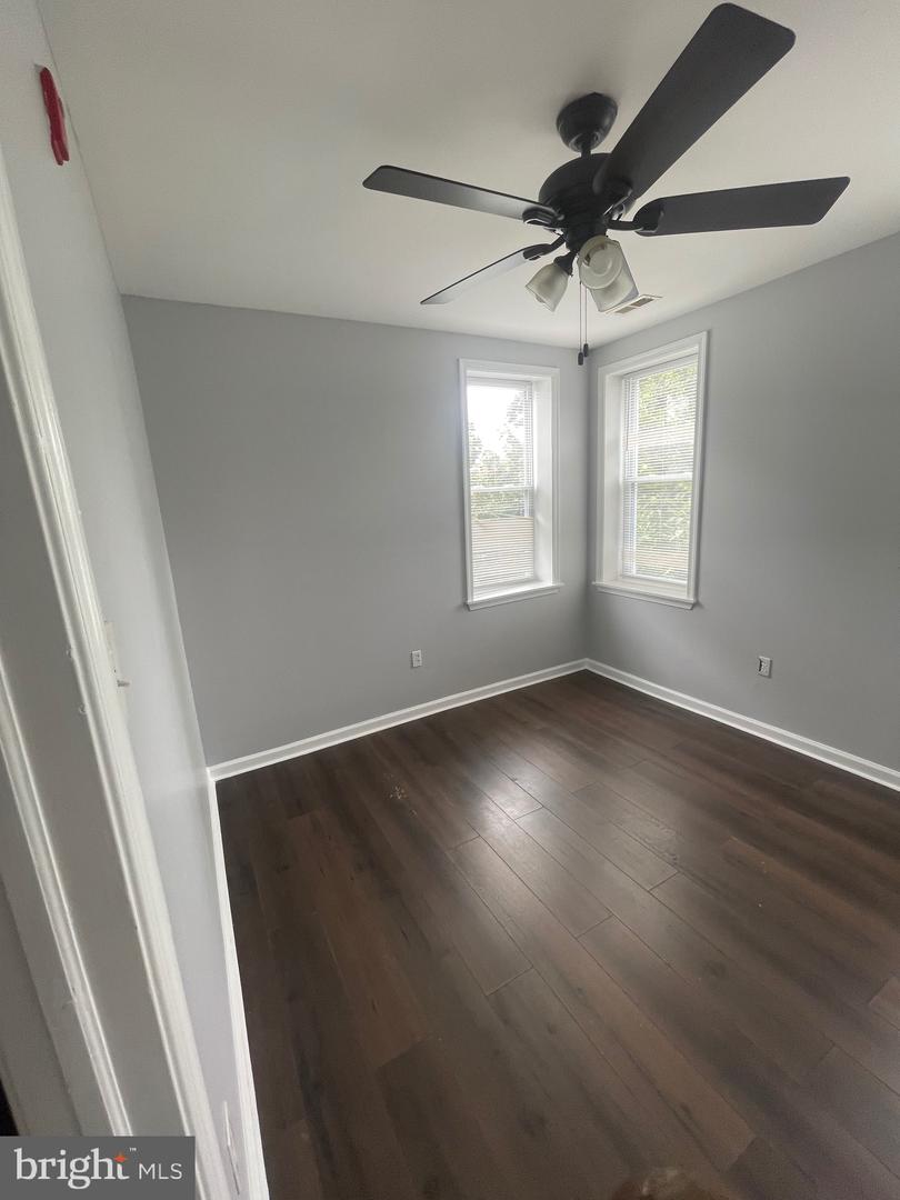 1809 W Venango St Property Photo 2