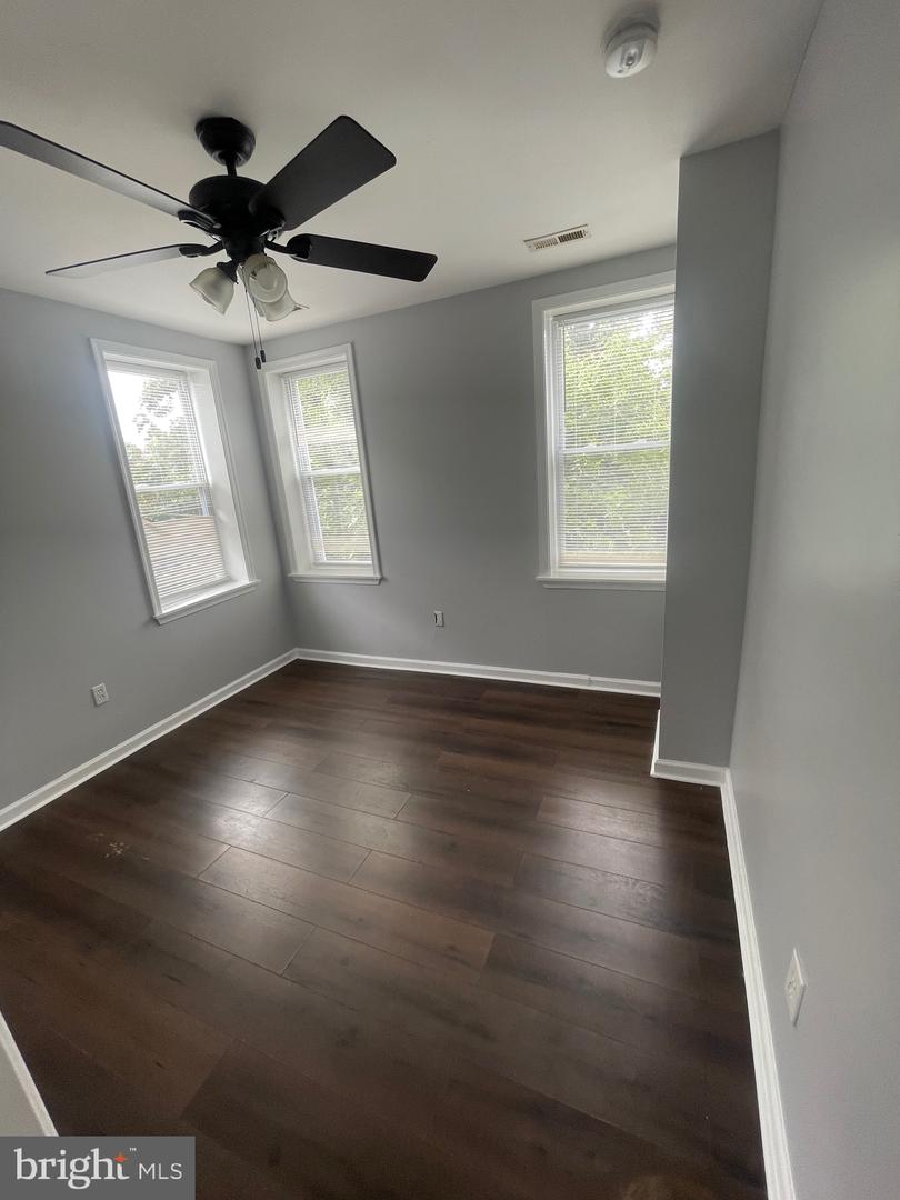 1809 W Venango St Property Photo 3