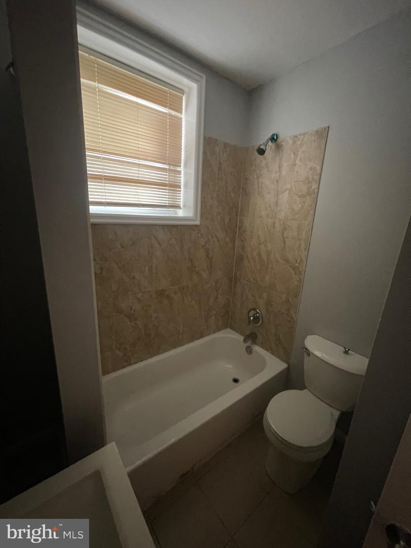 1809 W Venango St Property Photo 16