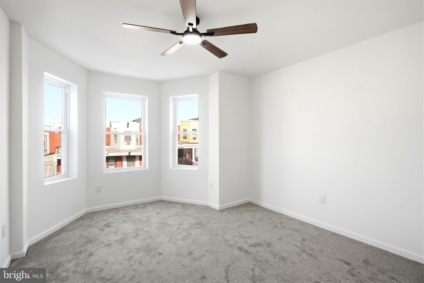 1651 N Redfield St Property Photo 16