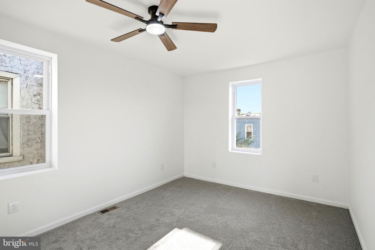 1651 N Redfield St Property Photo 24